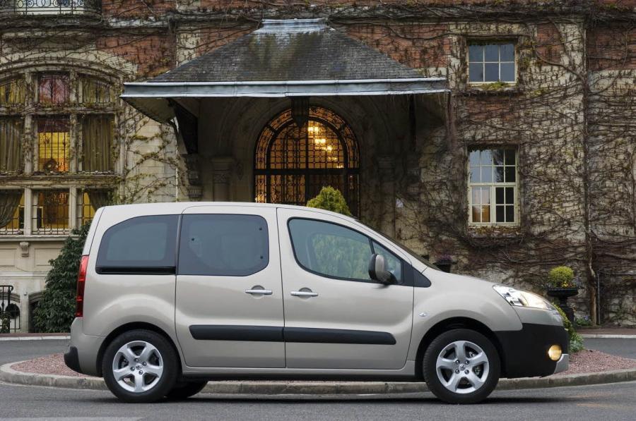  Peugeot Partner Tepee 2009 года  (фото 4 из 4)